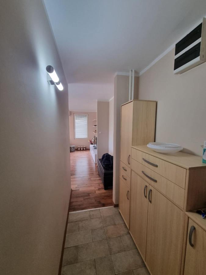 Hawaii- 2 Bdr, Arena, Sava Centar, Free Parking Apartment Белград Екстериор снимка