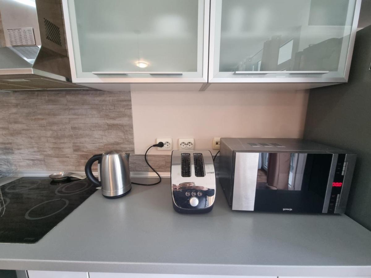 Hawaii- 2 Bdr, Arena, Sava Centar, Free Parking Apartment Белград Екстериор снимка