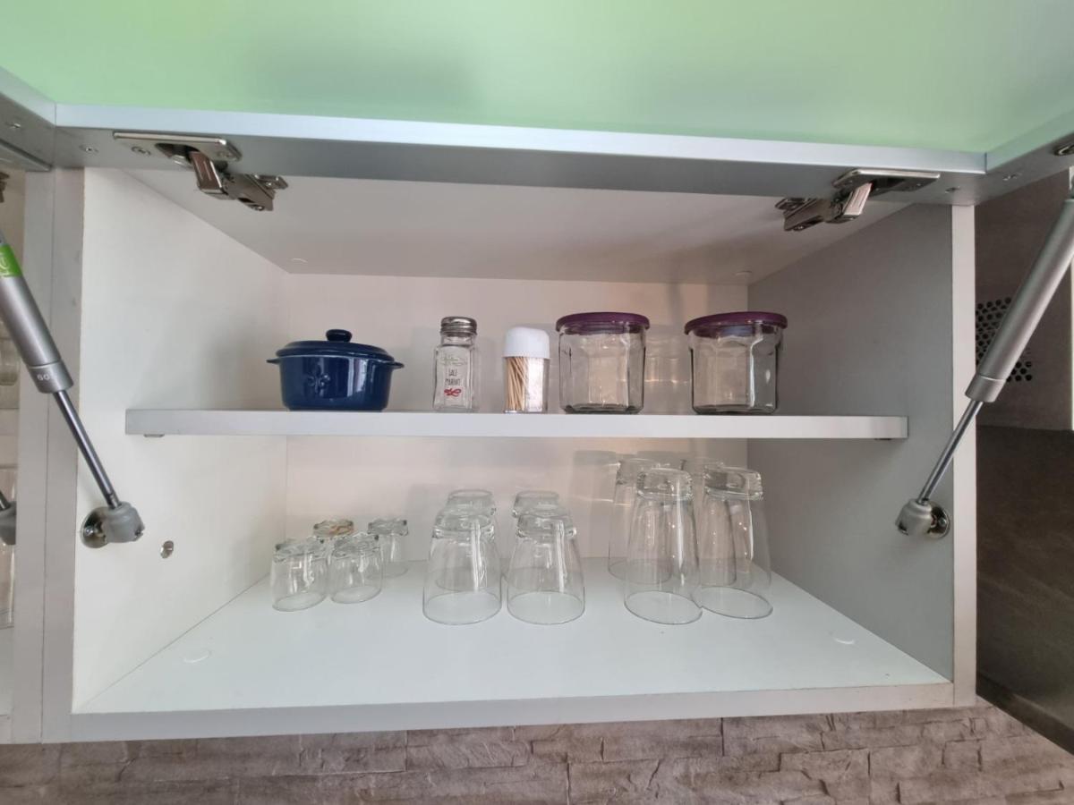 Hawaii- 2 Bdr, Arena, Sava Centar, Free Parking Apartment Белград Екстериор снимка