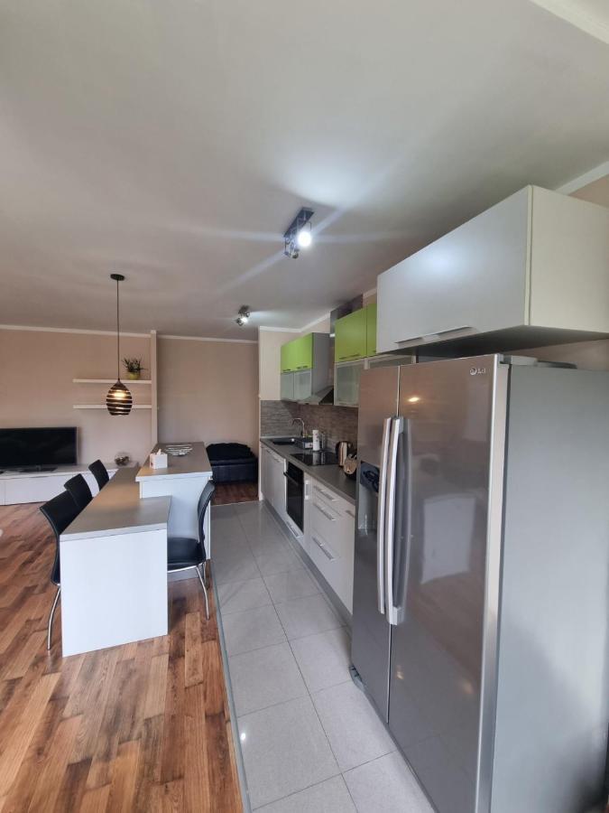 Hawaii- 2 Bdr, Arena, Sava Centar, Free Parking Apartment Белград Екстериор снимка